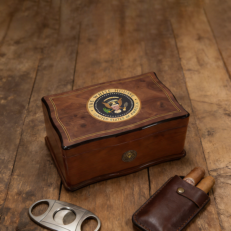 solid wood cigar humidor with metal handle
