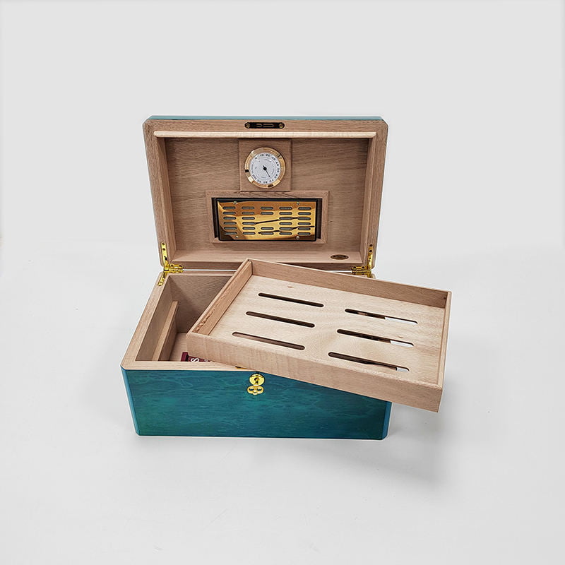 lacquered solid wood cigar humidor for luxury storage