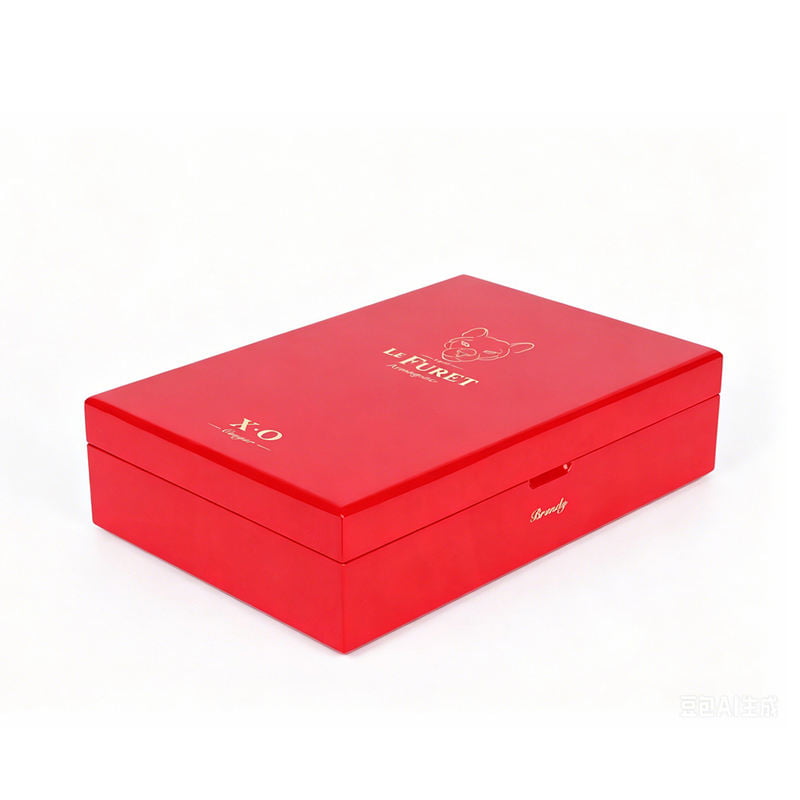 Custom XO brandy packaging with hot foil stamping