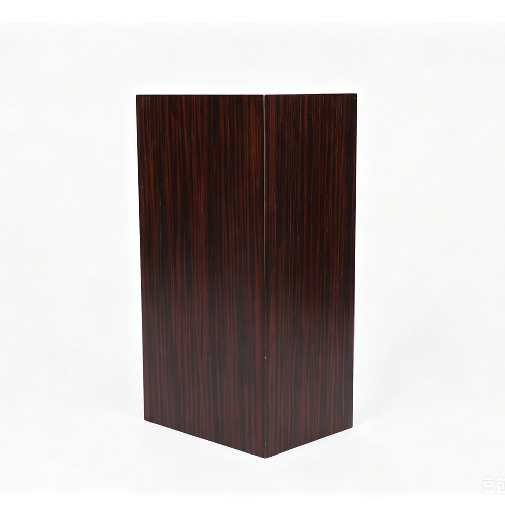 Luxury wooden wine and whisky packaging box for brand display