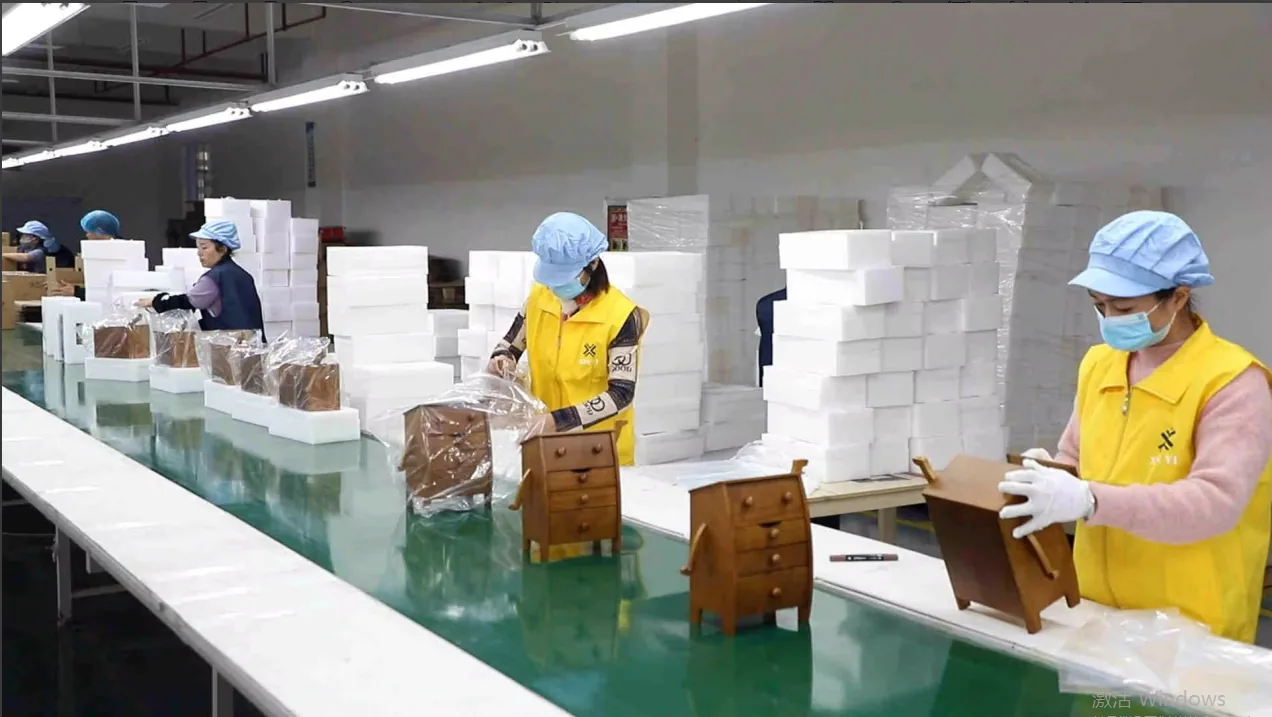 Packing workshop at the end of the manufacturing process