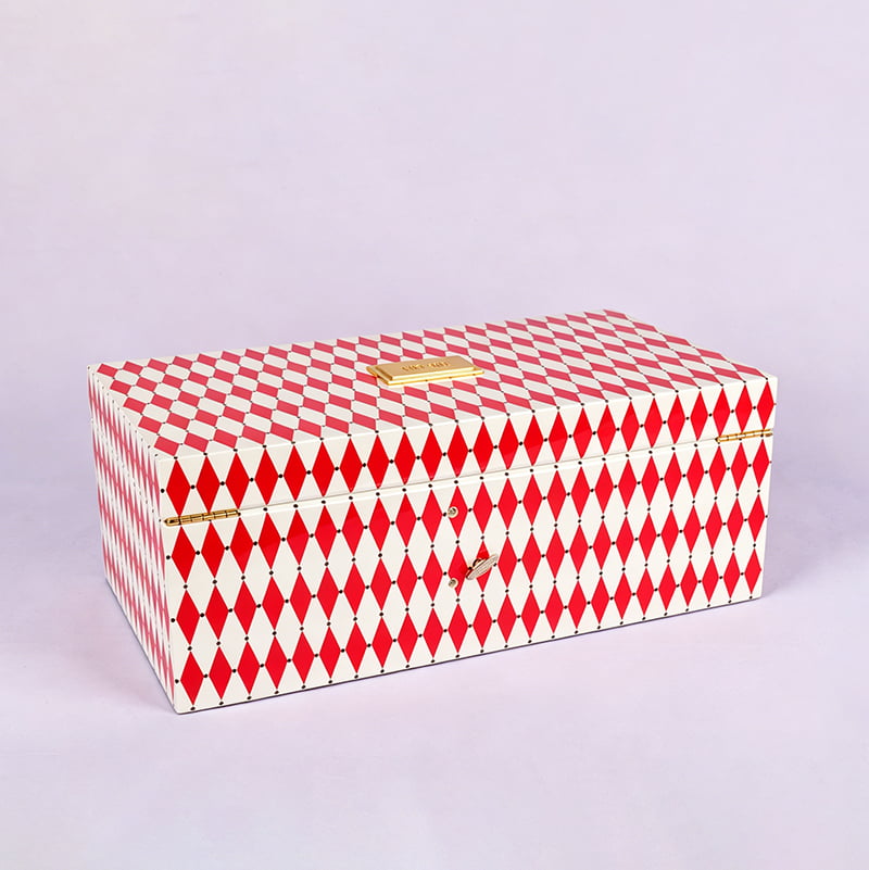 luxury wine gift packaging box in chocolate color